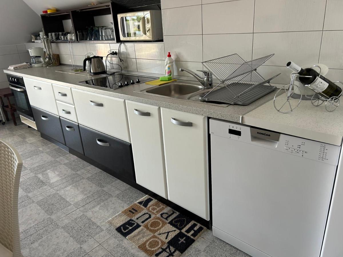 Apartments Sanda 2 Проманья Экстерьер фото